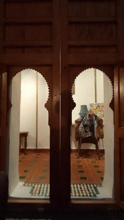 Tarbi'aat Tetaoun 44 Hotel Tetouan Bagian luar foto