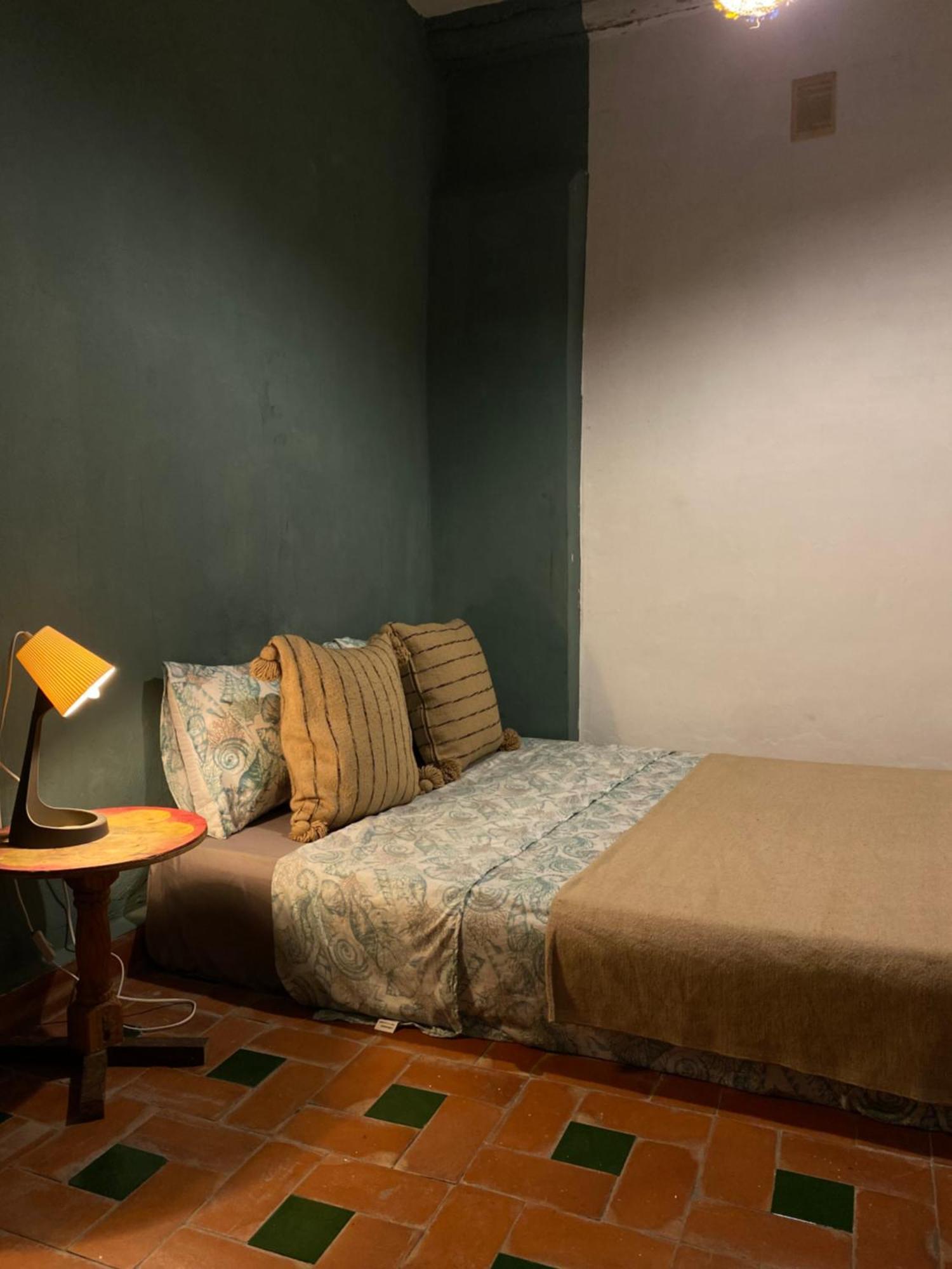 Tarbi'aat Tetaoun 44 Hotel Tetouan Bagian luar foto